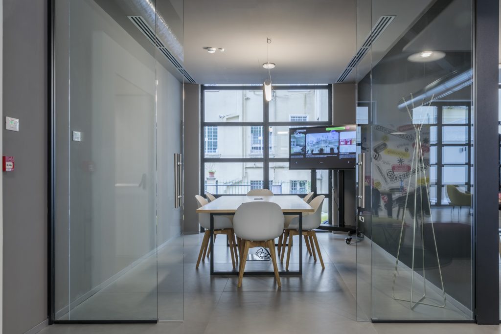 DOTCAMPUS_sala